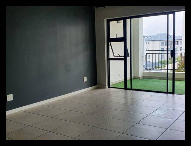 3 BEDROOM TOWNHOUSE FOR SALE IN MODDERFONTEIN